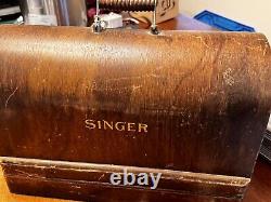 Machine à coudre Singer antique (série G des années 1900)