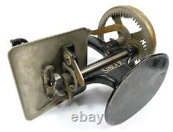 Machine à coudre Singer vers 1920