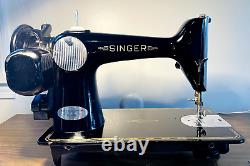 Machine à coudre Singer vintage modèle 201-2 des années 1950 AJ333417 Huilée/Nettoyée/Testée