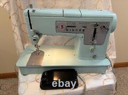 Machine à coudre Singer vintage modèle 348 bleu œuf de robinet avec pédale et étui