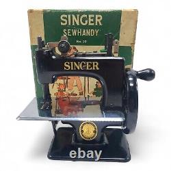 Machine à coudre Vintage SINGER SEWHANDY Modèle n°20 avec boîte d'origine