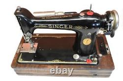 Machine à coudre Vintage Singer Modèle 101 de 1923 avec étui portable + levier de genou