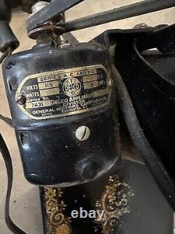 Machine à coudre à pédale Singer Model 27 des années 1900 rare K641888 pièces de réparation de collection