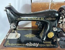 Machine à coudre ancienne Singer Model 99 VTG avec boîtier en bois Numéro de série #AE286236, PAS DE CLÉ