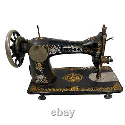 Machine à coudre antique Singer des années 1920 Série 15 G Tiffany Gingerbread Noire avec pièces