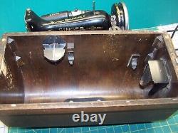 Machine à coudre électrique Singer modèle 99 de 1926 avec boîtier en bois courbé, antique, fonctionne