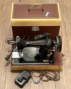 Machine à coudre portable SINGER 99K de 1956 - Étui - Pédale - Lumière - Grande-Bretagne