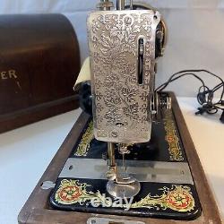 Machine à coudre vintage Singer 128K de 1910 en parfait état de fonctionnement, modèle La Vencedora