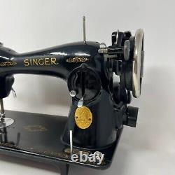 Machine à coudre vintage rare Singer 15-91 à entraînement par engrenage avec moteur encastré en cuir antique