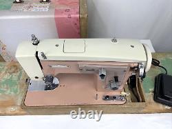 Machine à coudre vintage rose de service Zig Zag Singer 15 Clone MCM des années 1950-60