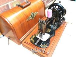 Rare 1885 Chanteur Antique 12k De Base Fiddle Manivelle Machine À Coudre À La Main