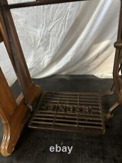 Rare Antique Singer Model 99 Sewing Machine Cabinet Pre 1930's sera expédié