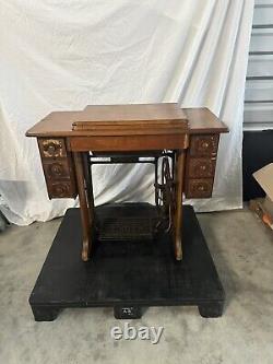 Rare Pré-années 1930 Antique Singer Modèle 99 Machine à Coudre Armoire Expédiera