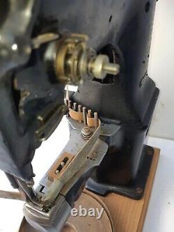 Rare Vintage Chanteur 108w20 Serrure Point Machine À Coudre Industrielle