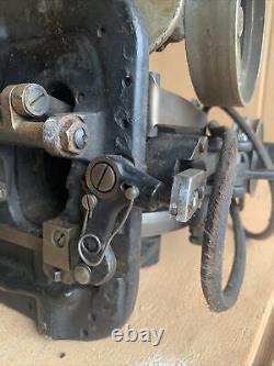 Singer 68-7 Lock Stitch Button 1920's Machine À Coudre Industrielle Vendue Telle Quelle