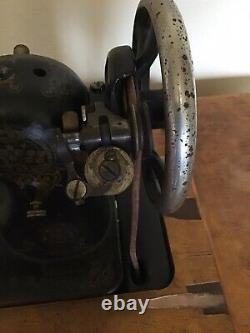 Singer Antique 1900 Treadle 6 Drawer Oak Sewing Machine #g246606