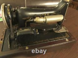 Singer Sewing Machine Vintage Antique Avec Étui Et Clé