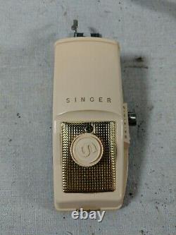 Vintage Antique 1955 Singer 99k Machine À Coudre Avec Light Pedal Buttonholer Plus