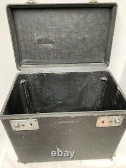 Vintage Chanteur Plume Poids 221 Machine À Coudre Véritable Antique & Uniquement 1 Propriétaire