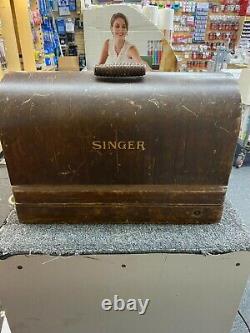 Vintage Singer Machine À Coudre Aa Sn Belle Condition Cord Et Boîtier Modèle #128